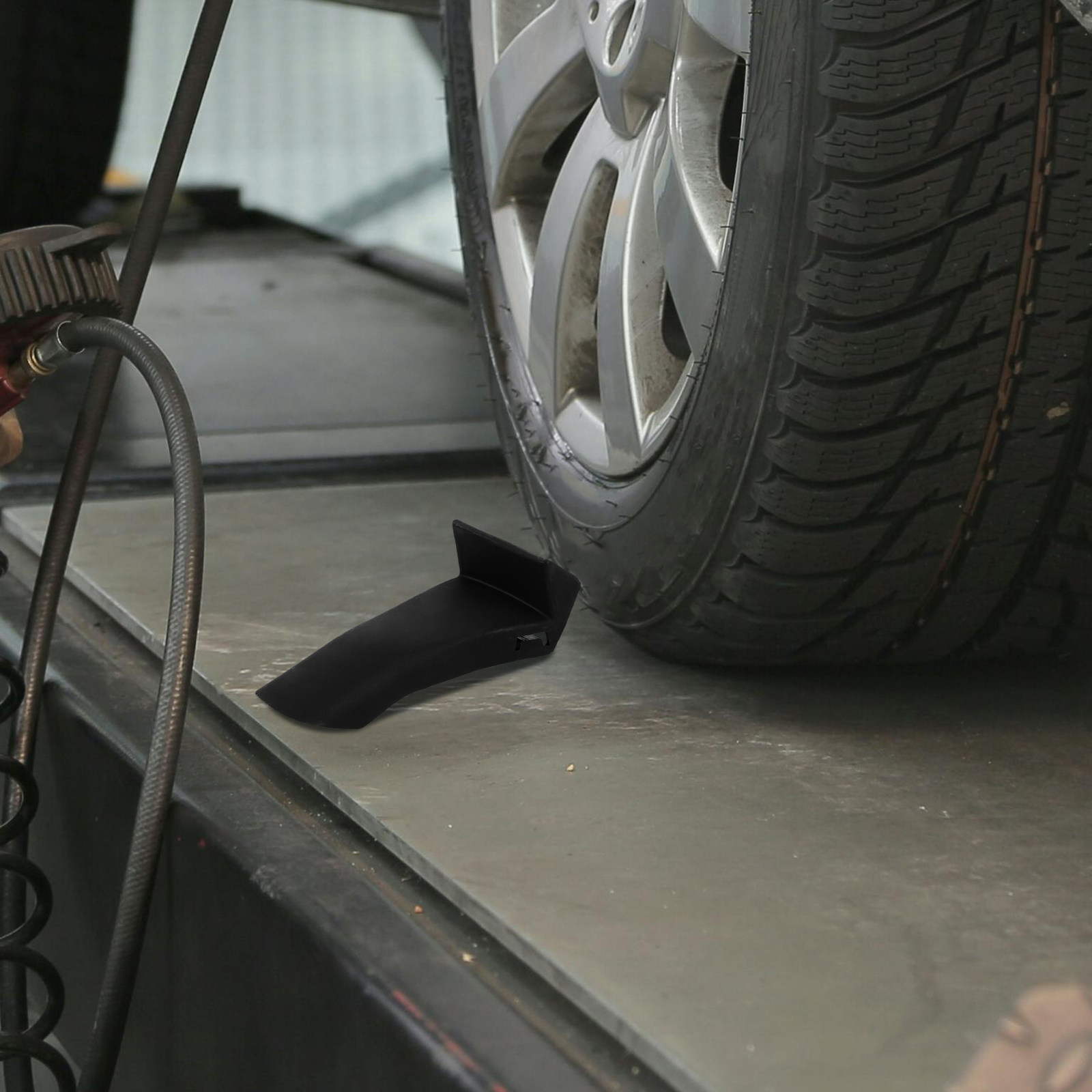 Car Tire Air Wheel Halloween C - Heavy Equipment Tires recension och pris